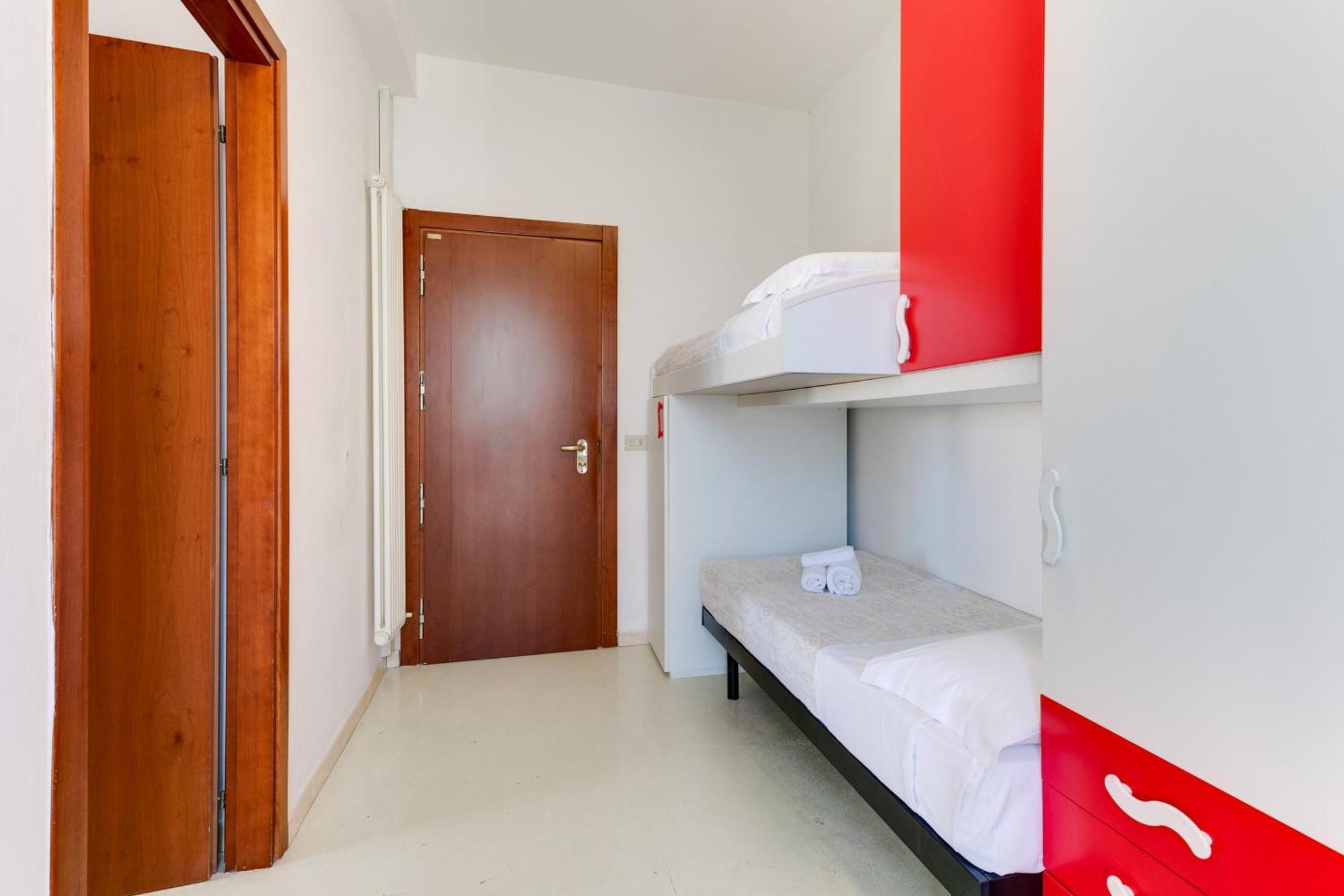 Hotel La Perla Ріміні Екстер'єр фото