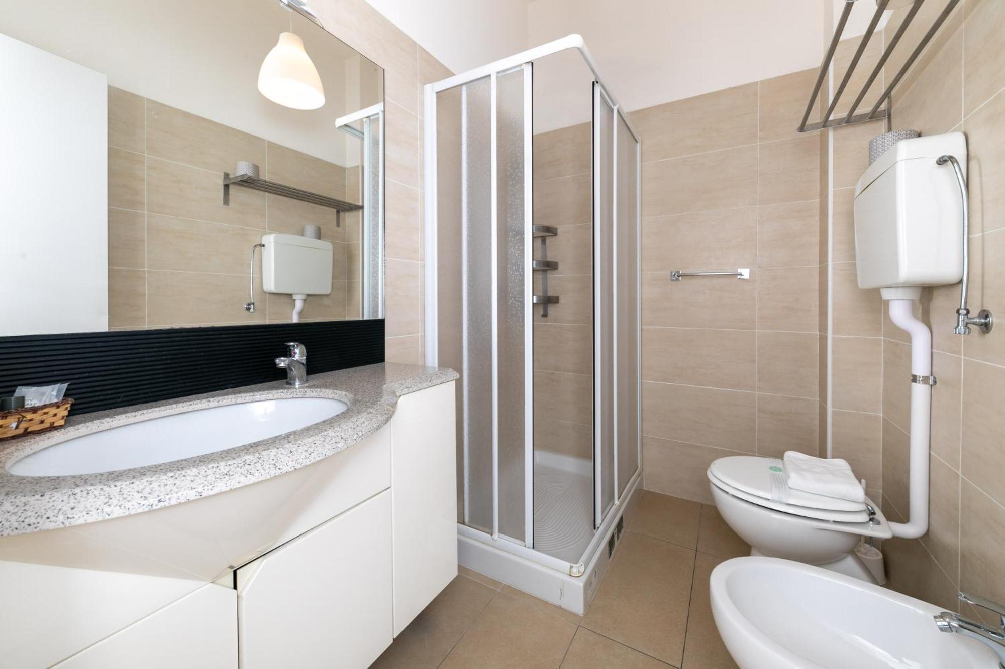 Hotel La Perla Ріміні Екстер'єр фото